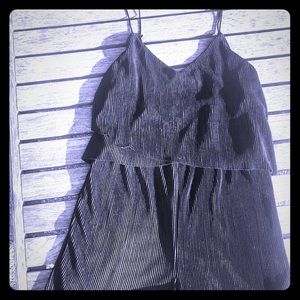 CUTE!!! Black romper:)